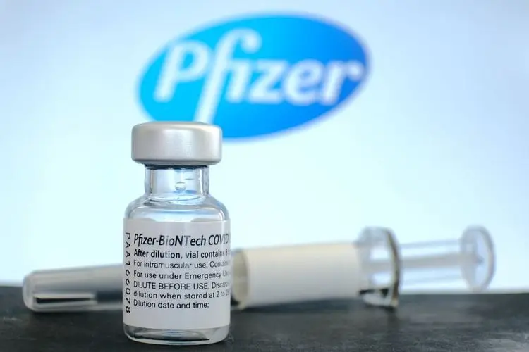 Pfizer promotes COVID-19 pill.