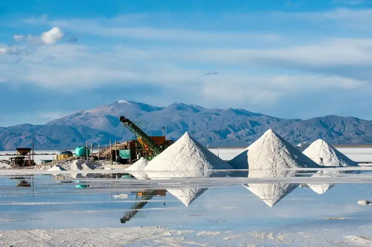 Orocobre and Galaxy merge into a new mining company