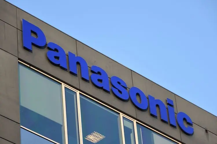 Panasonic´s CEO calls for more independence from Tesla