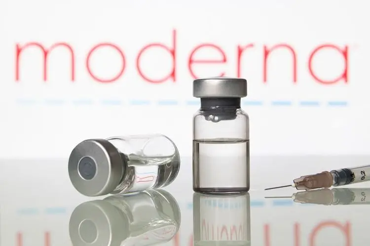 Moderna will be sending less vaccines to Italy and France