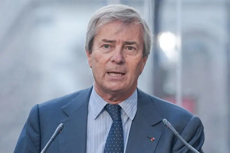 French tycoon faces major music deal