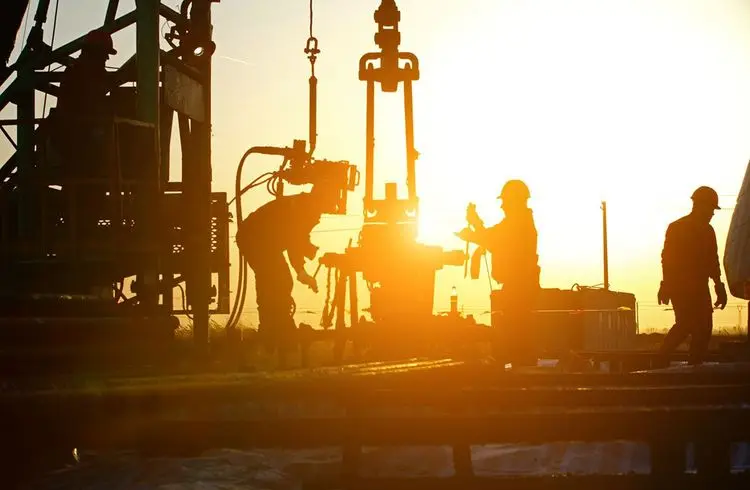 US oil producers resist calls for more oil production
