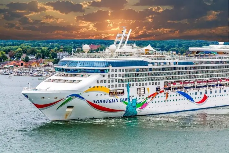 Norwegian Cruise is cancelling all cruises until the end of the year