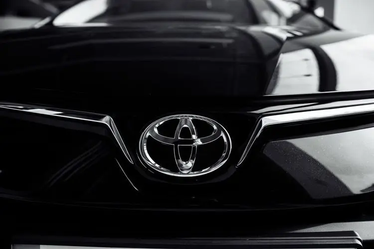 Toyota´s sales much higher than those of their competitors 