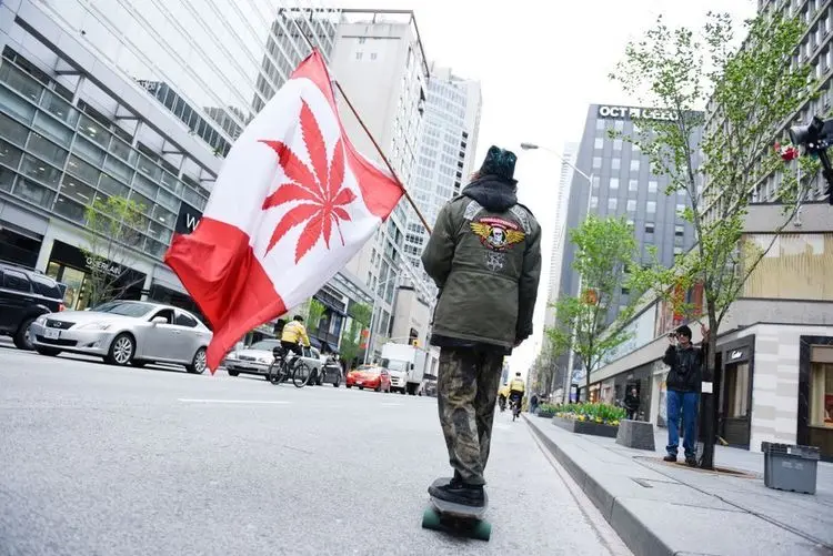 Crown Cooperation becomes one of Canada´s first craft cannabis resellers