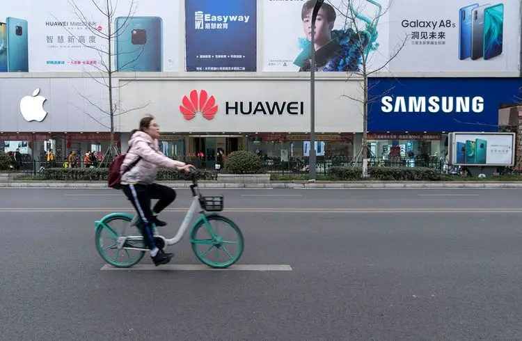Apple Under Pressure in China